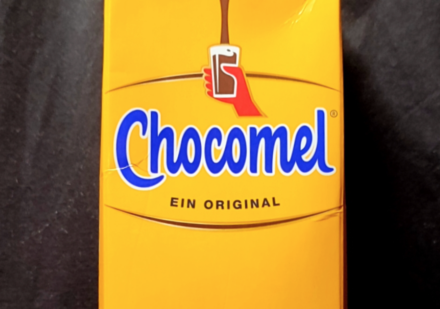 Chocomel Gelber Karton Logo